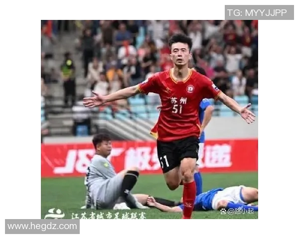 张强足球生涯回顾与展望：从绿茵场到人生哲学的对话